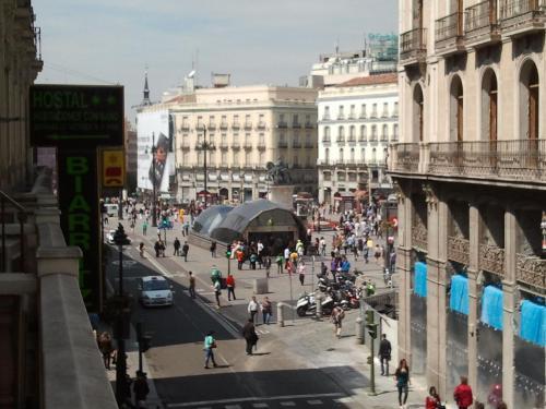 Hostal Biarritz Madrid Kültér fotó